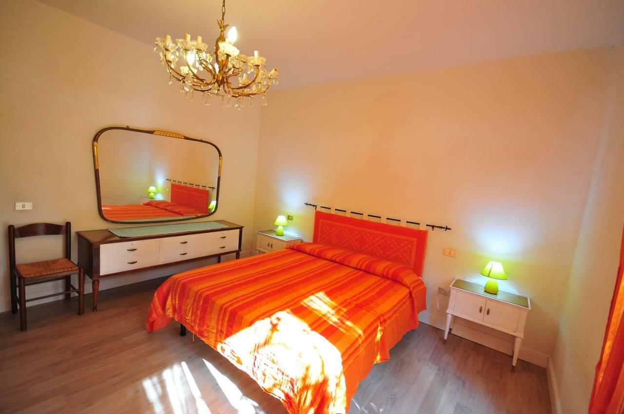 Residenza I Melograni Villa Porto Ottiolu Exteriör bild