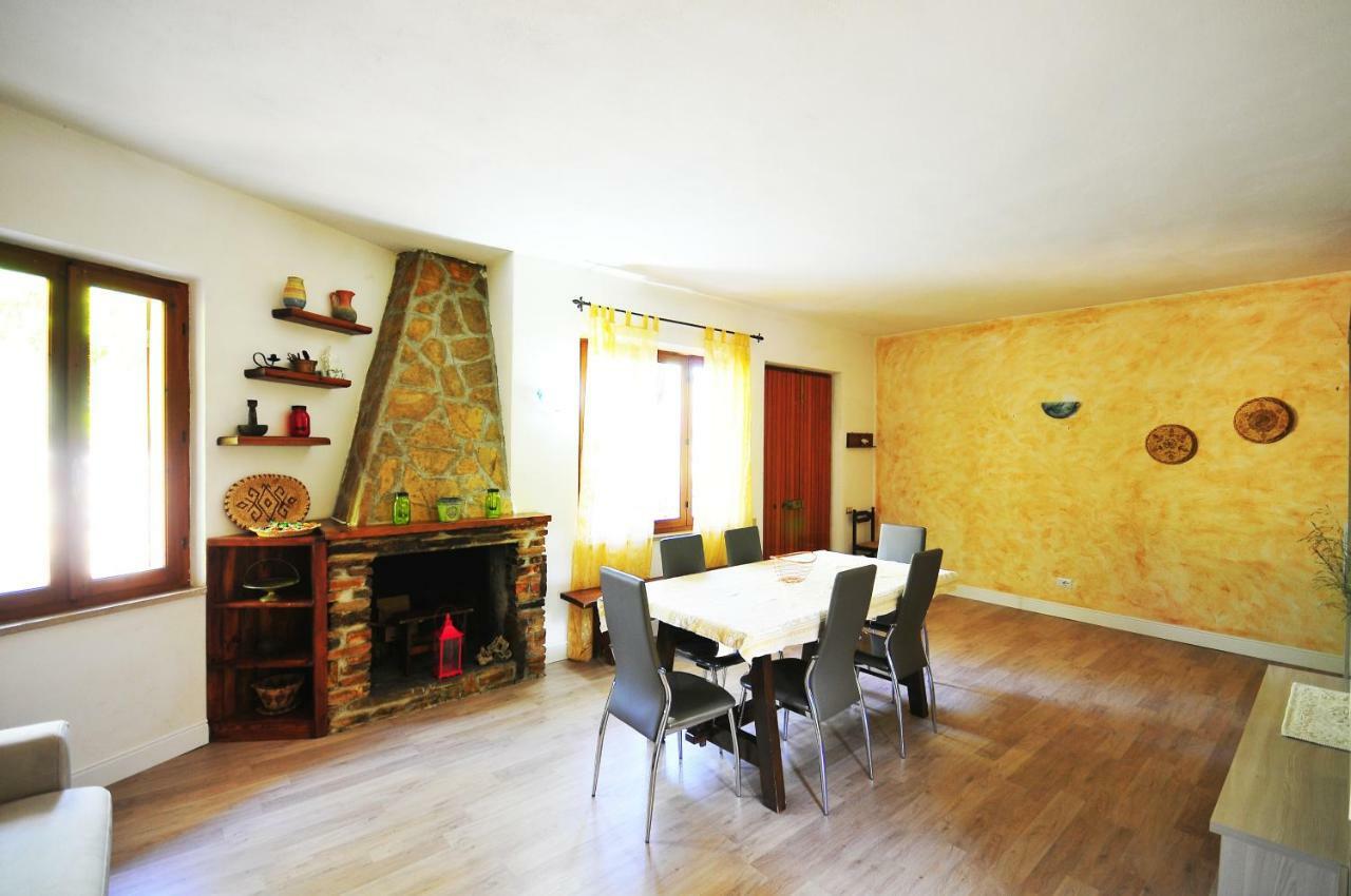 Residenza I Melograni Villa Porto Ottiolu Exteriör bild