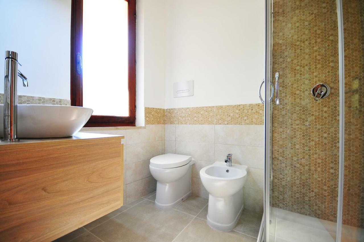 Residenza I Melograni Villa Porto Ottiolu Exteriör bild