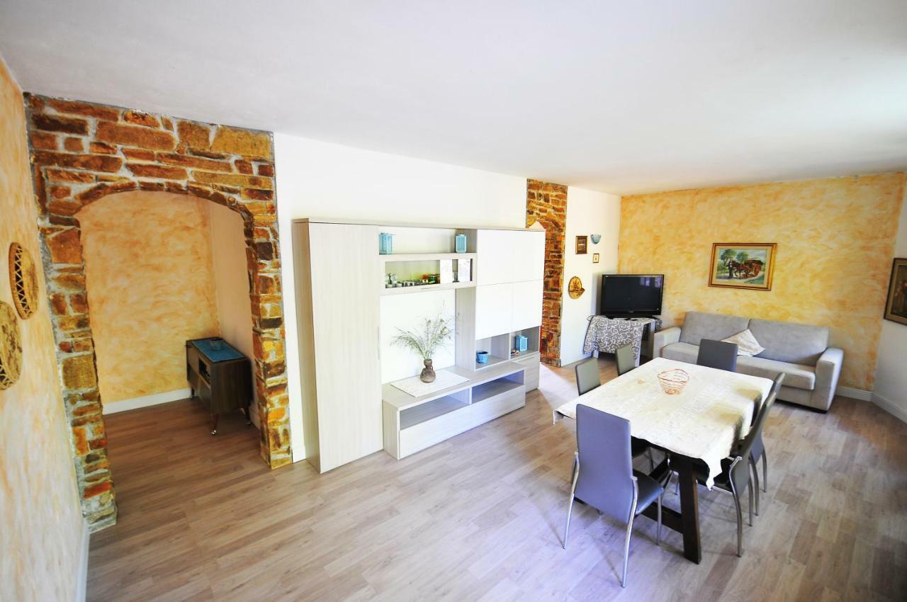 Residenza I Melograni Villa Porto Ottiolu Exteriör bild